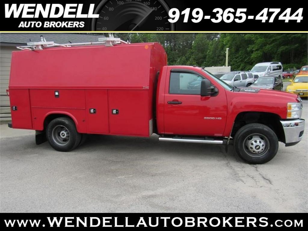 2013 Chevrolet Silverado 3500 Chassis Cab Work Truck's photo