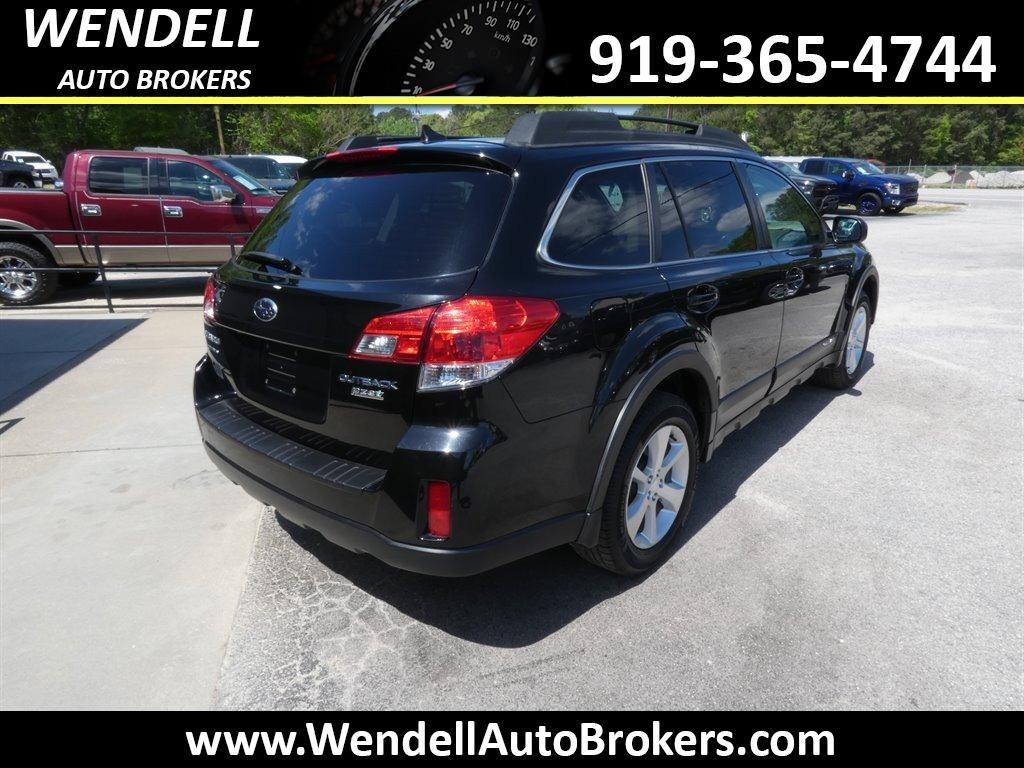 2014 Subaru Outback 2.5i Limited - Photo 7