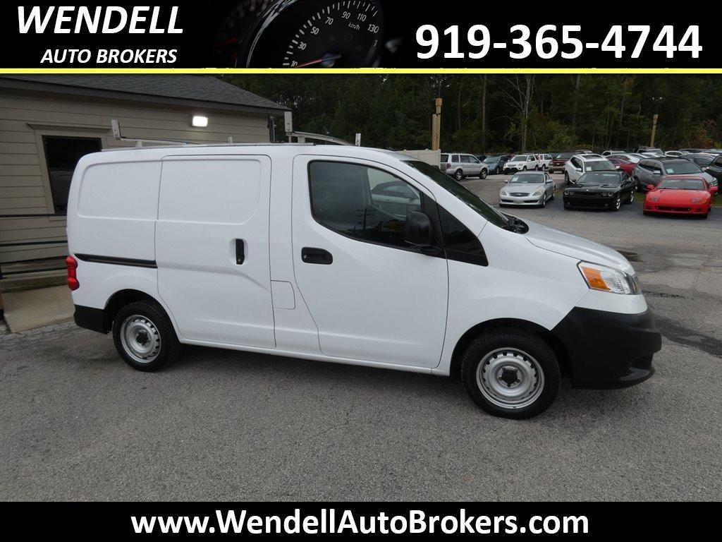 2019 Nissan NV200 S's photo