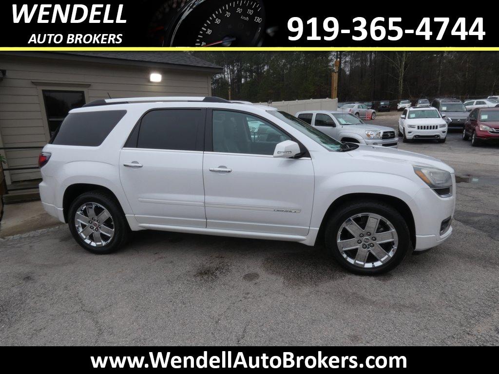 2016 GMC Acadia Denali's photo