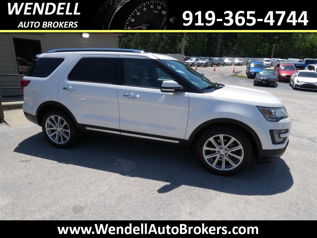 2017 Ford Explorer Limited FWD's photo