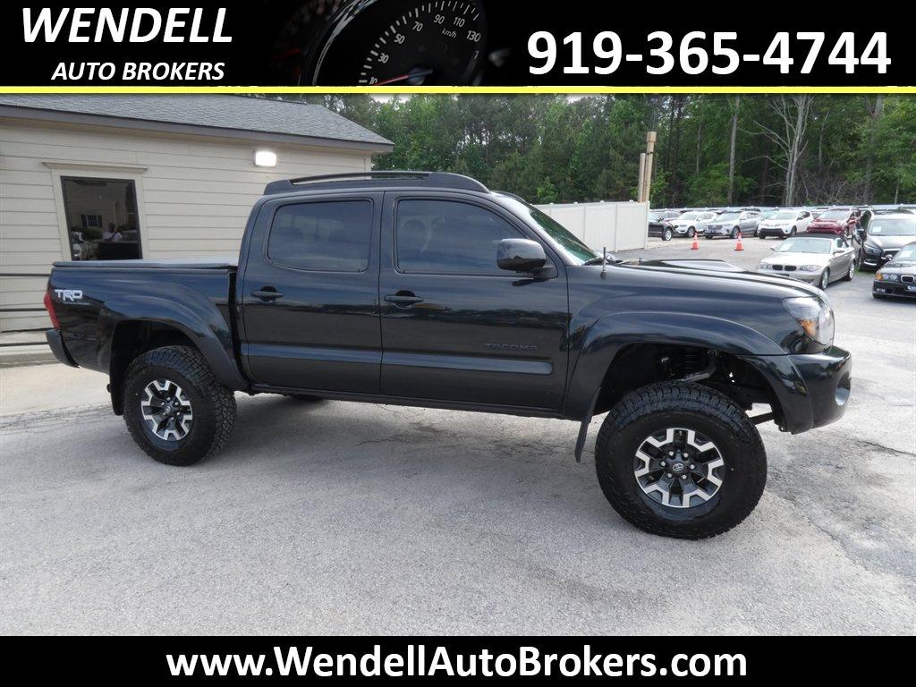2010 Toyota Tacoma PreRunner Double Cab V6 5AT's photo