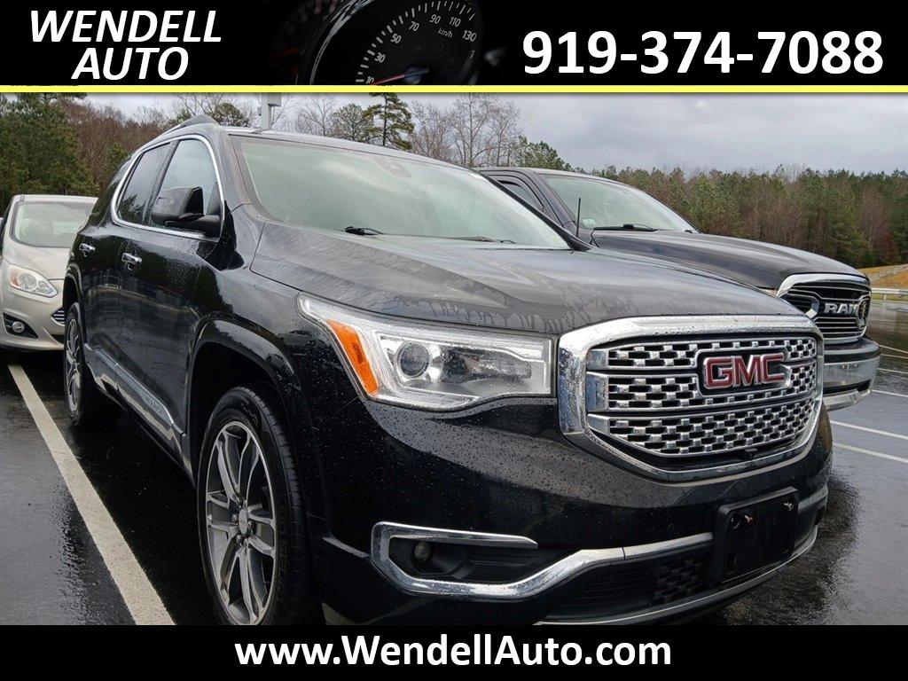 2019 GMC Acadia Denali's photo