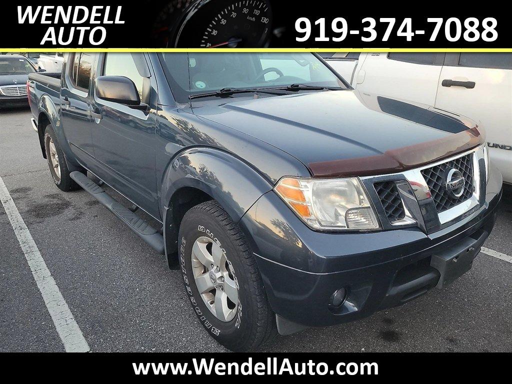 2013 Nissan Frontier SV's photo