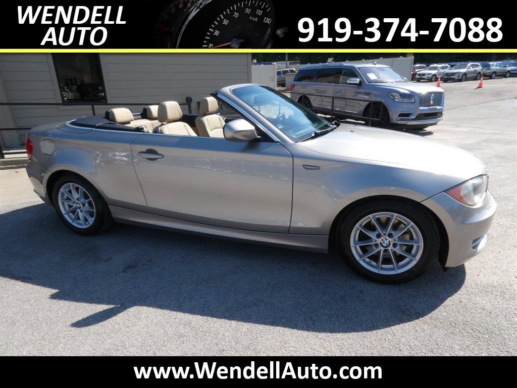2011 BMW 1 Series 128i Convertible's photo