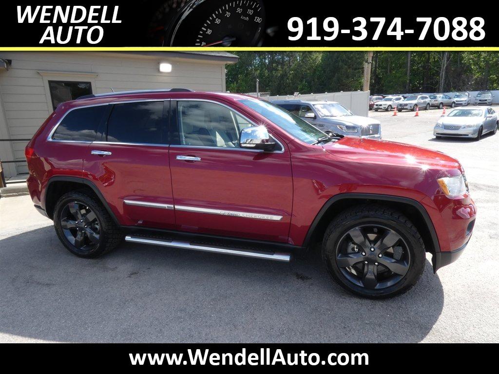 2013 Jeep Grand Cherokee Overland 4WD's photo