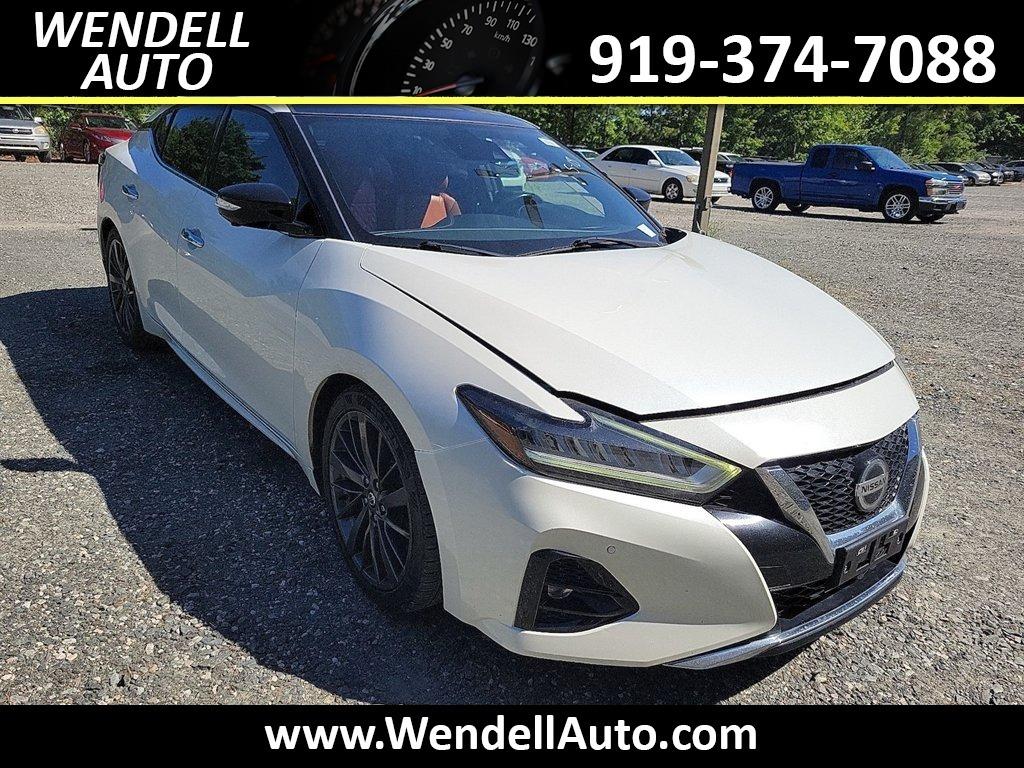 2019 Nissan Maxima Platinum's photo
