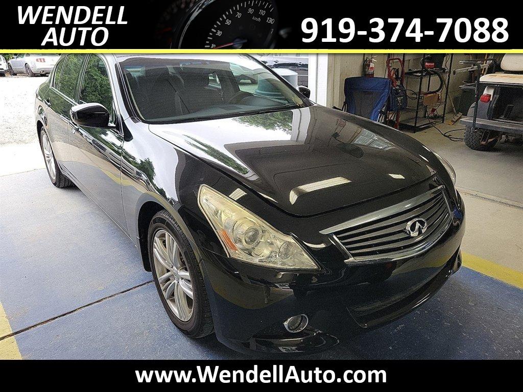 2013 INFINITI G 37 Journey's photo