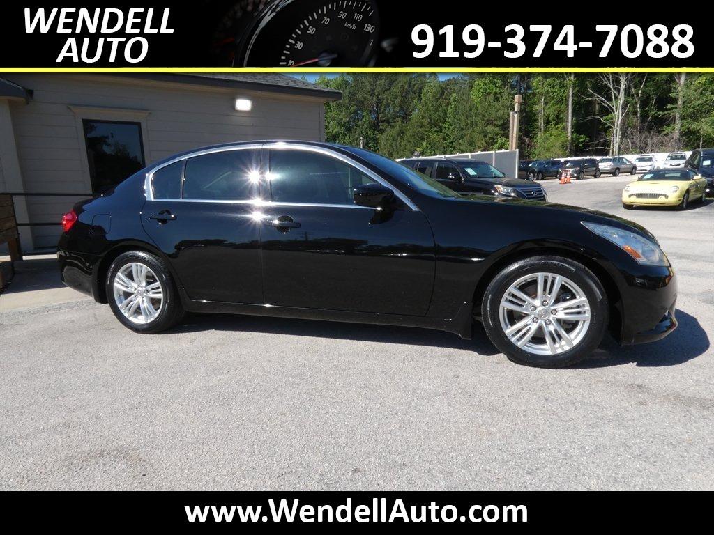 2013 INFINITI G 37 Journey's photo
